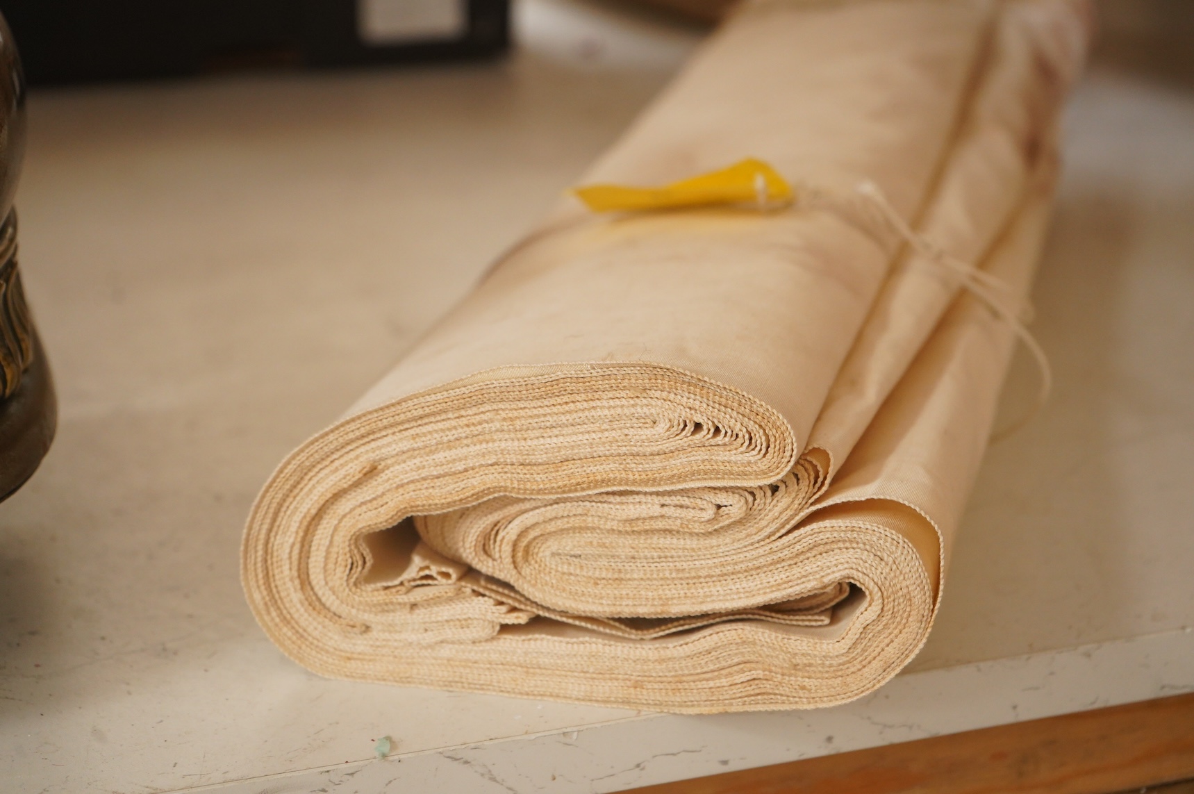 A long length of French linen sheeting approx 31 meters x 90cm wide